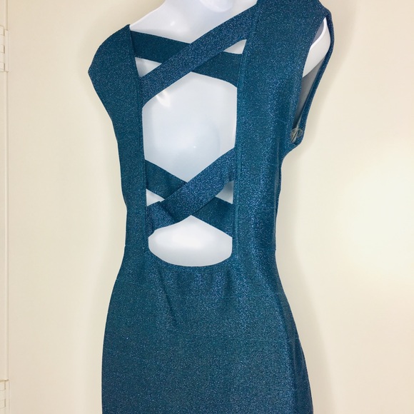 WOWCOUTURE💙DRESS - Picture 5 of 7